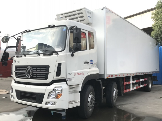 (Длина: 9.4 метра) Dongfeng Tianlong трехосный рефрижераторный грузовик