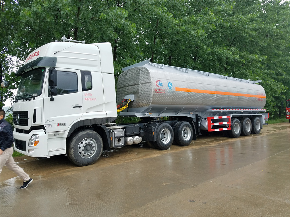 Dongfeng Tianlong 3-осный [42 кубических метров] алюминиевый сплав топливозаправщик полуприцеп