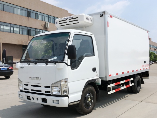 (Длина: 4.1 метра) Qingling / Isuzu refrigerated truck