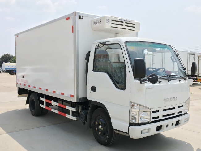 (Длина: 4.1 метра) Qingling / Isuzu refrigerated truck