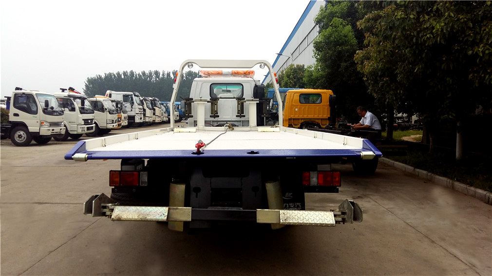 【Один против двух】 Isuzu экстренная clearance vehicle