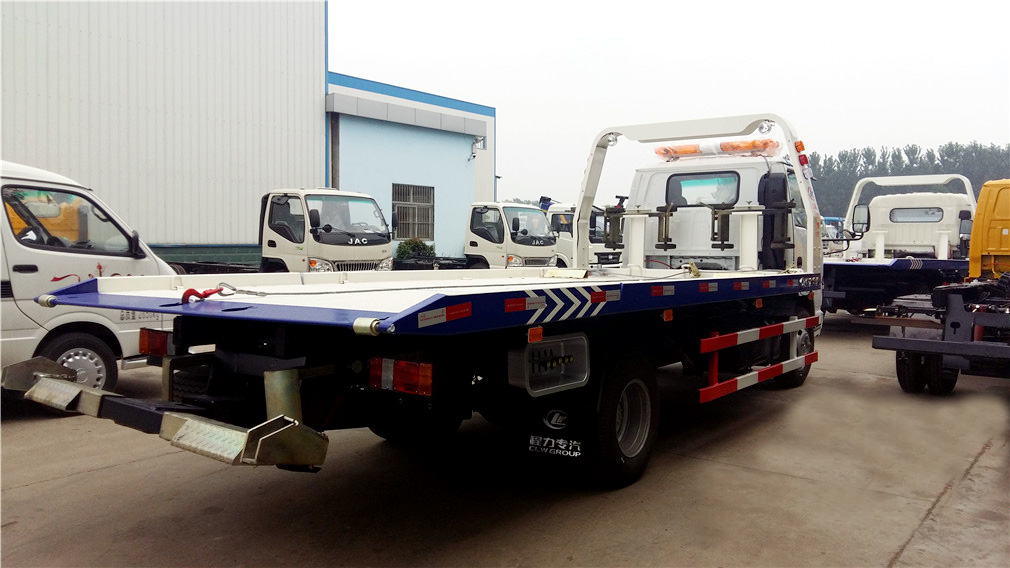 【Один против двух】 Isuzu экстренная clearance vehicle