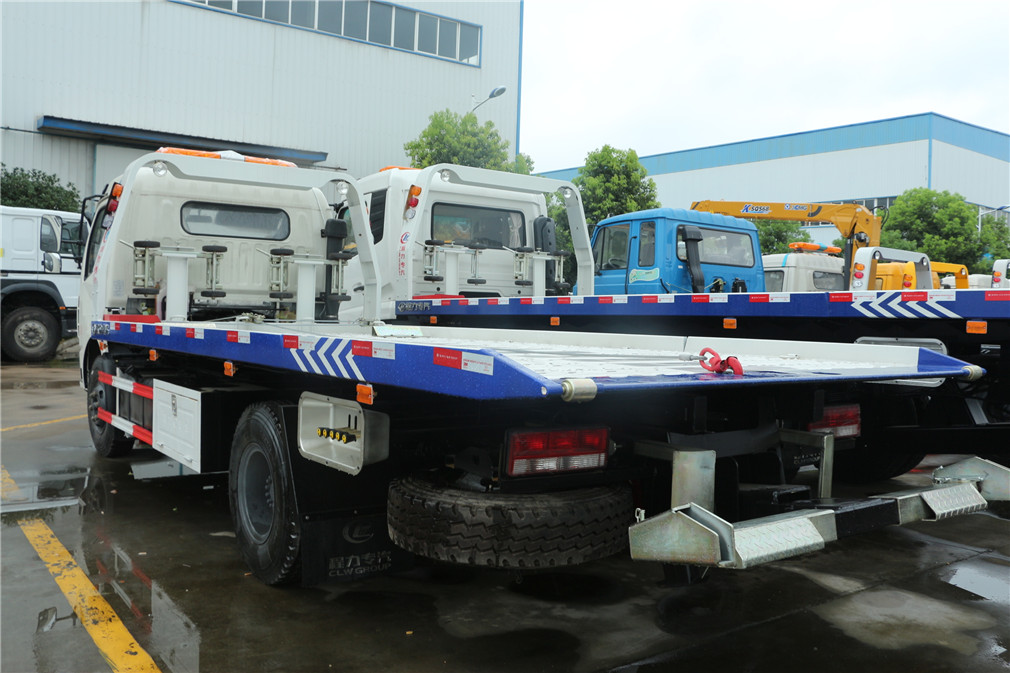【Один против двух】 Dongfeng Maoli Ka Очищающая машина