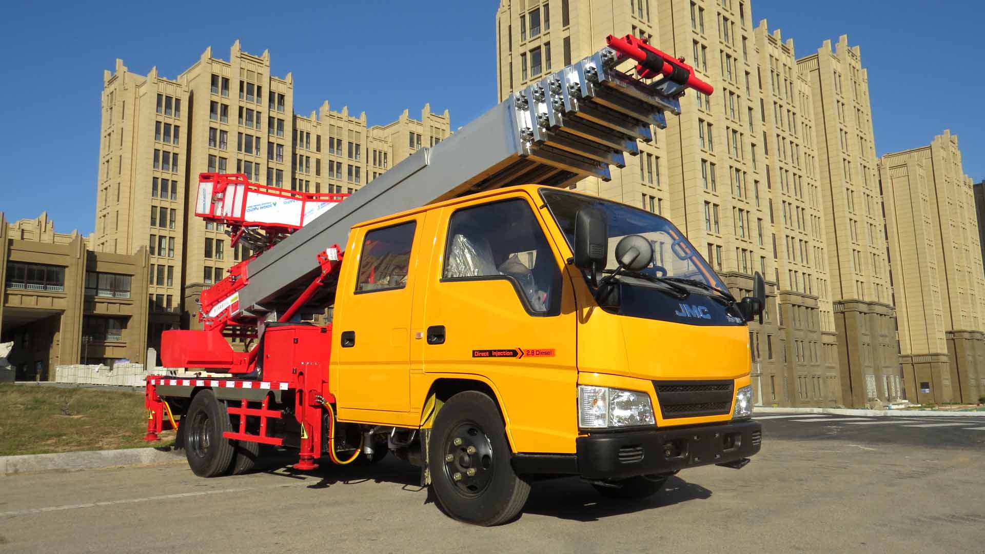 (28-33 метров, синяя номерная плата) Jiangling двойная кабина подъемная платформа