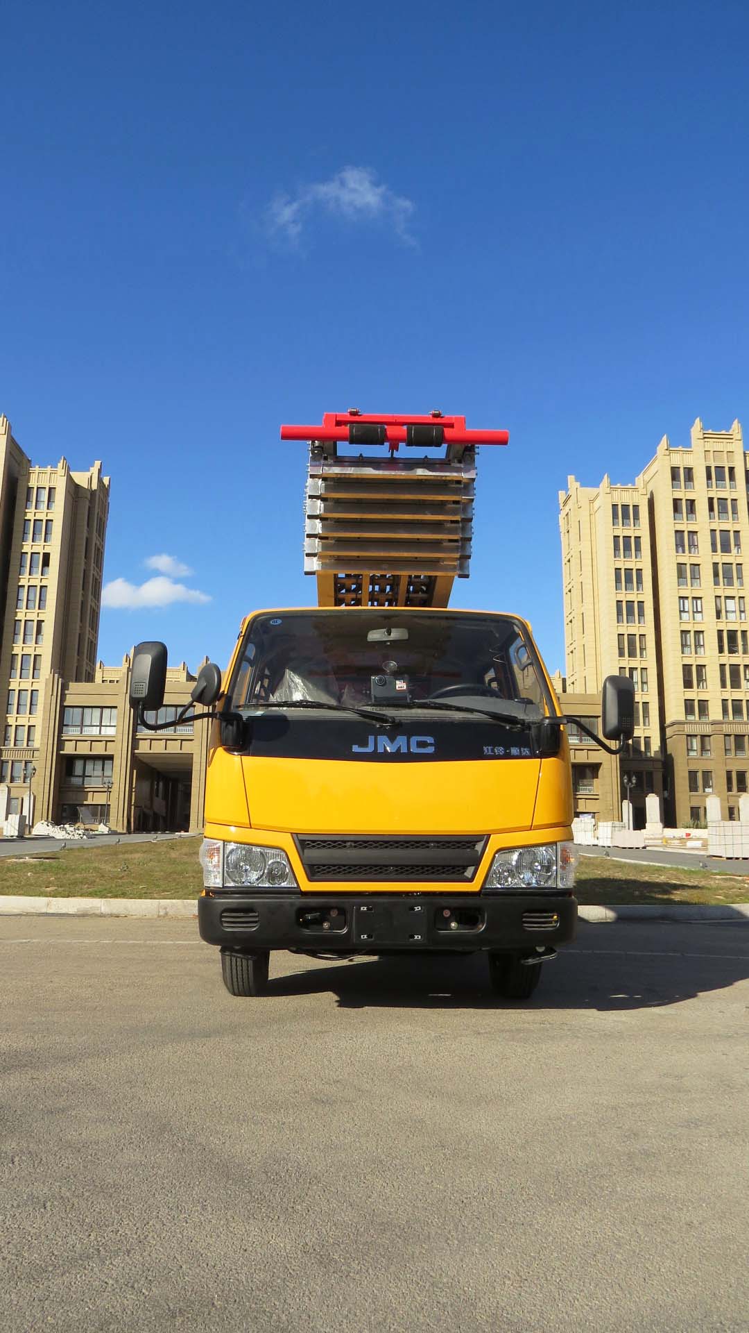 (28-33 метров, синяя номерная плата) Jiangling двойная кабина подъемная платформа