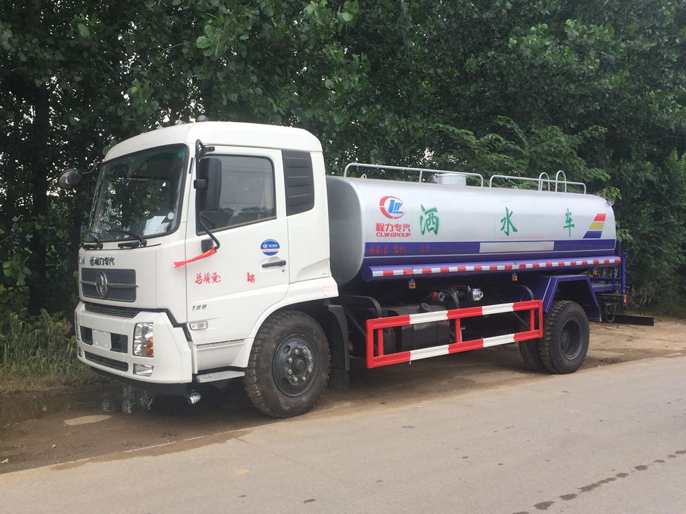 Dongfeng Tianjin Water Spraying Vehicle (12 куб. м)