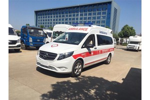 Амбуланс Mercedes-Benz