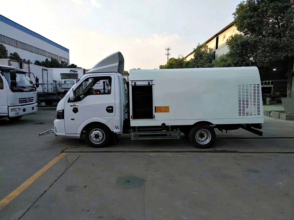【1.5 кубический объем, синий номерной знак】 Dongfeng Tu Yi уличная чистящая машина