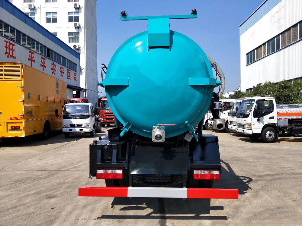 [8 партий] Dongfeng D7 канализационная коллекторная vehicle