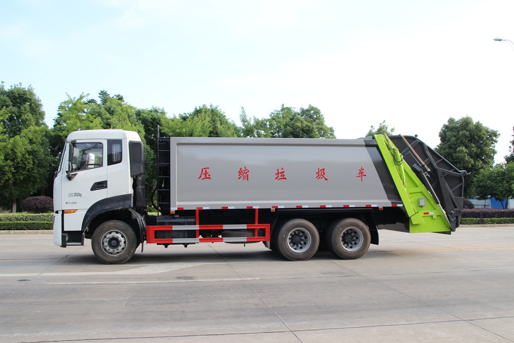【18 кубических】 заднеприводный сжатый мусоровоз Dongfeng Tianlong