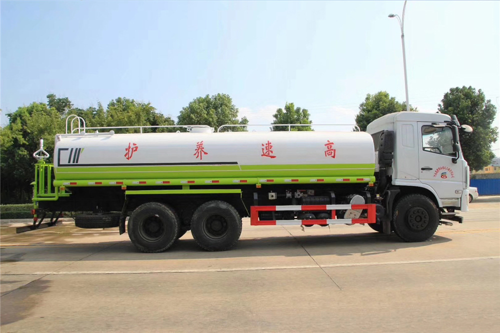 [20 куб.] Dongfeng нижняя установка заднего двойного осевого водяного цистерны