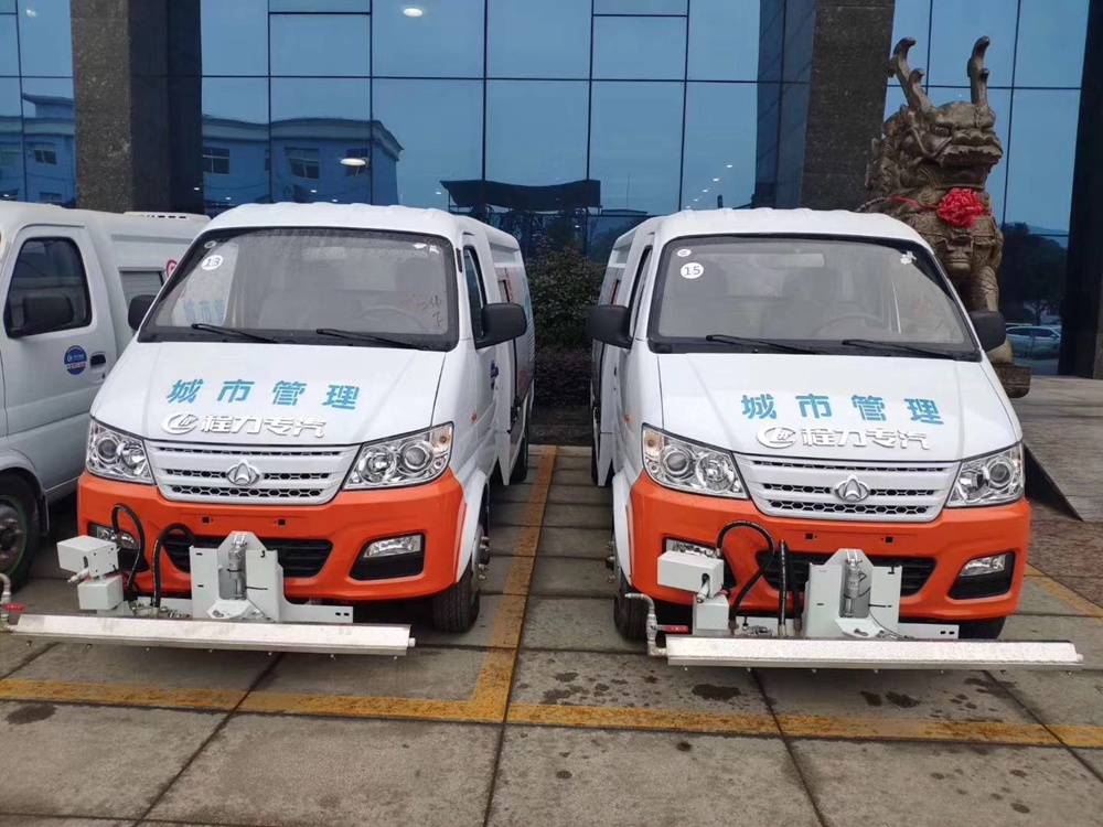 [1.5 кубометров, синяя маркировка] Changan уличная мойка автомобиля