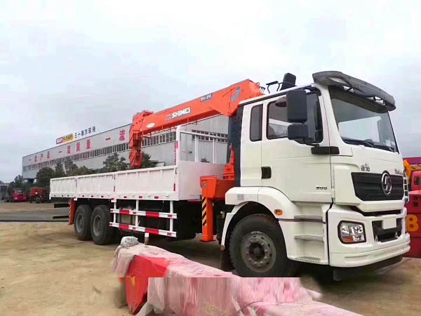 Шaanси Ауто ДеЛонг Ши Цюань 12-тонный автомобильный кран с платформой