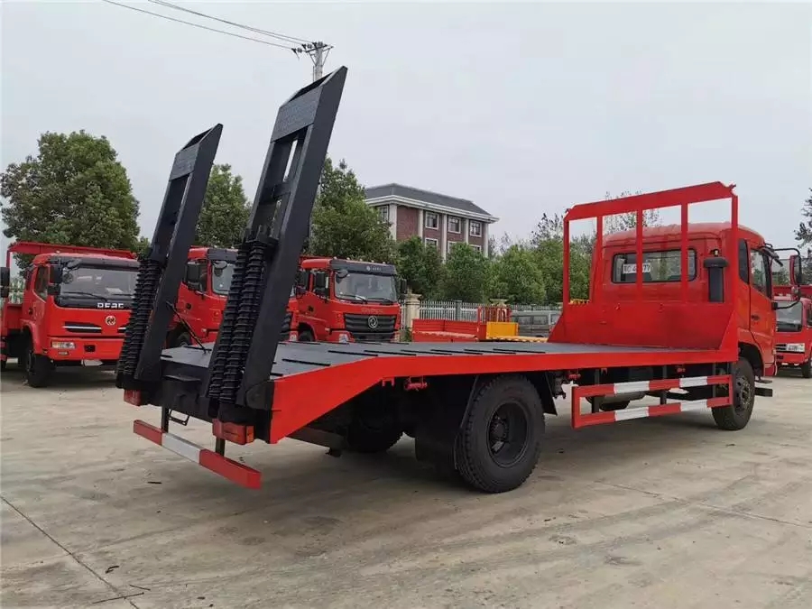 Dongfeng Tianjin 6.2-метровый длиннобазный платформенный транспортный vehicle