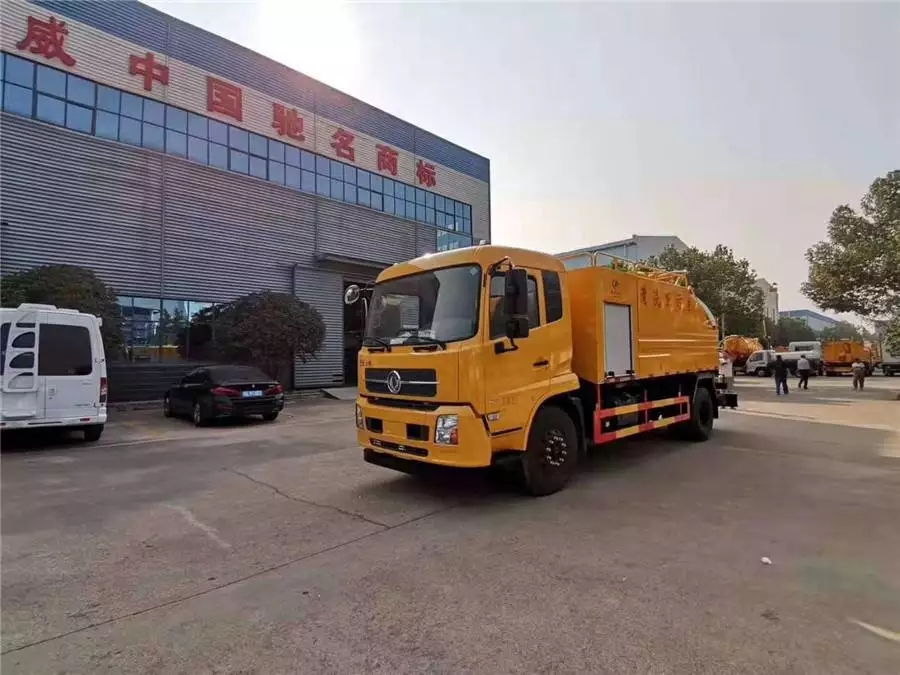 автомобиль для чистки и всасывания сточных вод Dongfeng Tianjin 12-кубический метр