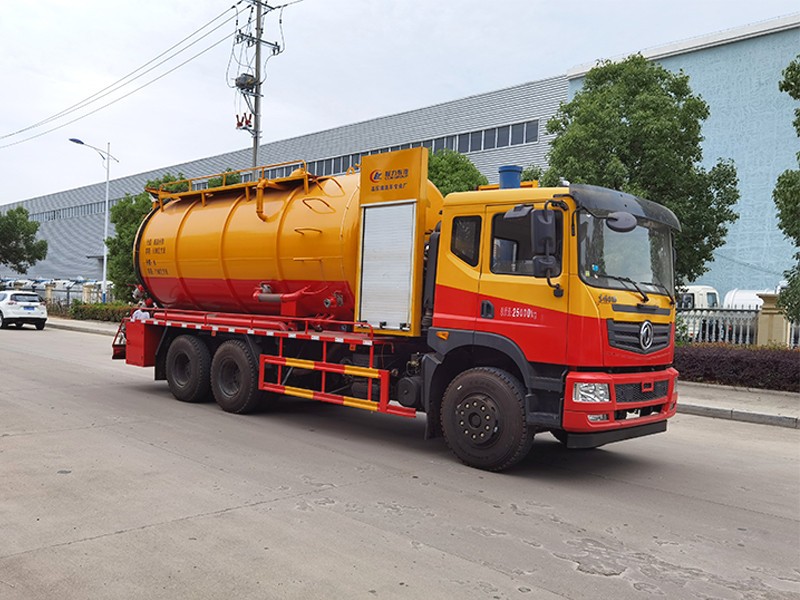 Dongfeng T5 задний восьмиколесный清洗 и пылесборнический автомобиль