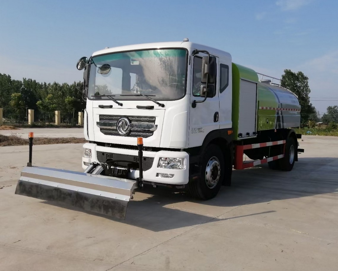 18-тонный Dongfeng электромобиль для чистки дорог