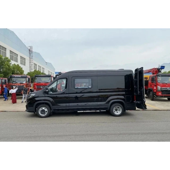 Дongfeng V90 Extended-Axis High-Rise Business Travel Trailer