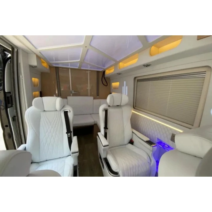 Дongfeng V90 Extended-Axis High-Rise Business Travel Trailer