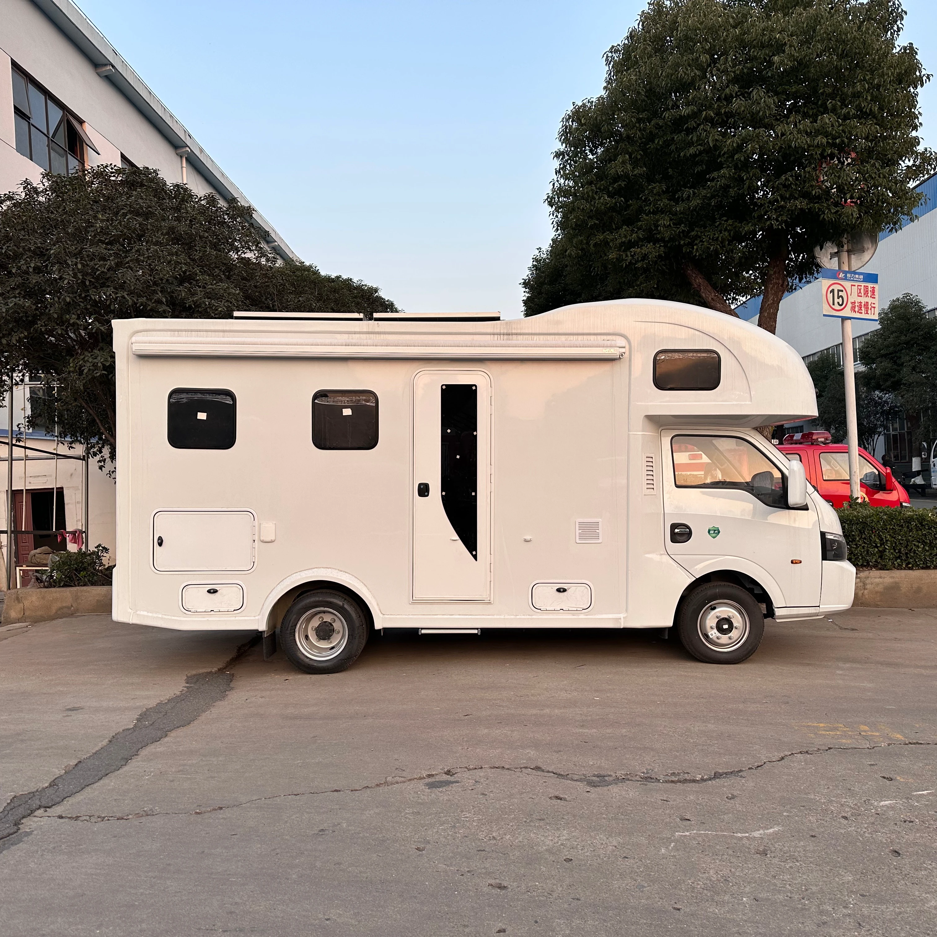 Прямые продажи от производителя - фургон для путешествий Dongfeng Tu Yi
