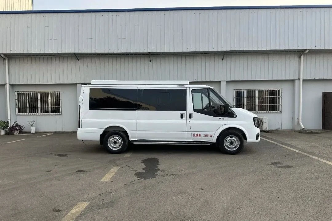 Jiangling Fushun среднеосевая сверхнизкая крыша тип продажи фургона [с подъемником жесткой крыши]