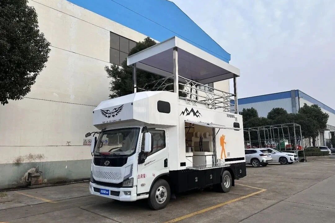 SAIC Юджиан H500 Мобильный тип продаж прицепа для путешествий [Двухсоколинные крыльевые окна]